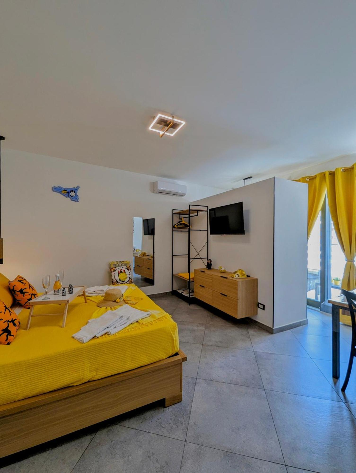 I Colori Della Sicilia Apartment Cinisi Exterior photo