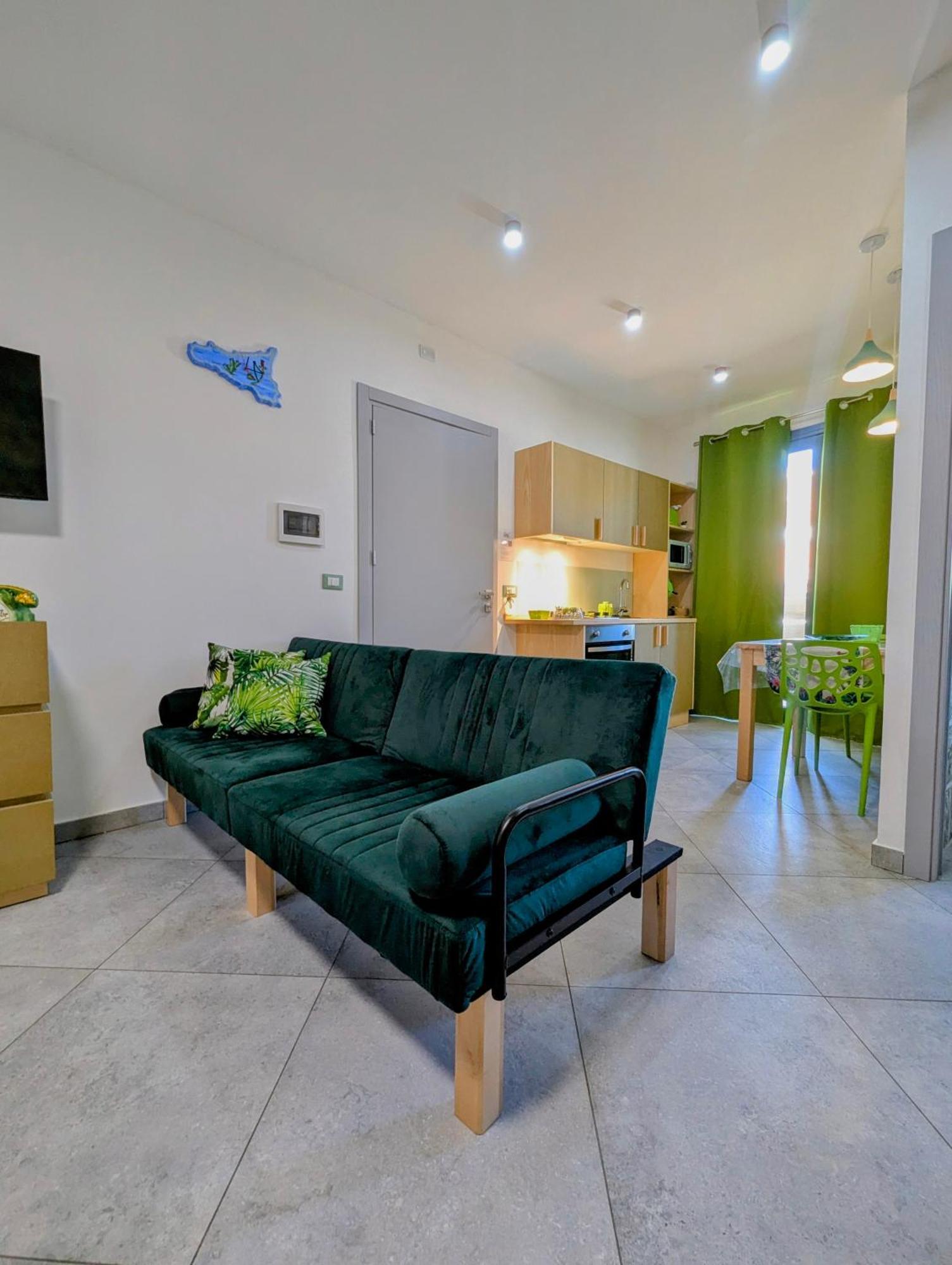 I Colori Della Sicilia Apartment Cinisi Exterior photo